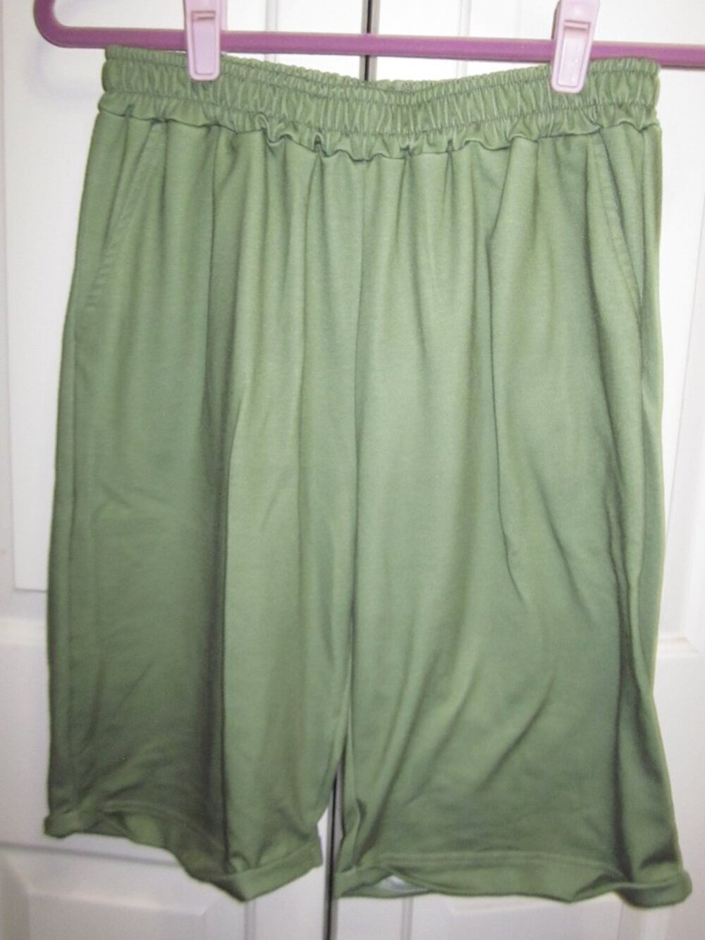 Pixie Lady Green Knit Bermuda Shorts Sz L